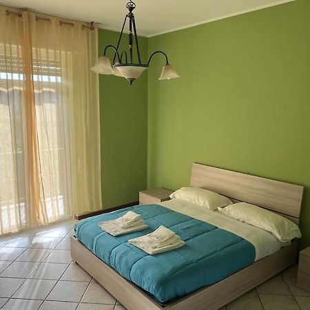 Orio Relax 24H Airport 1 - 3 Minute From Arrival By Bus Lejlighed Bergamo Eksteriør billede